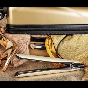 GHD Saharan Gold series flat iron w/accessories